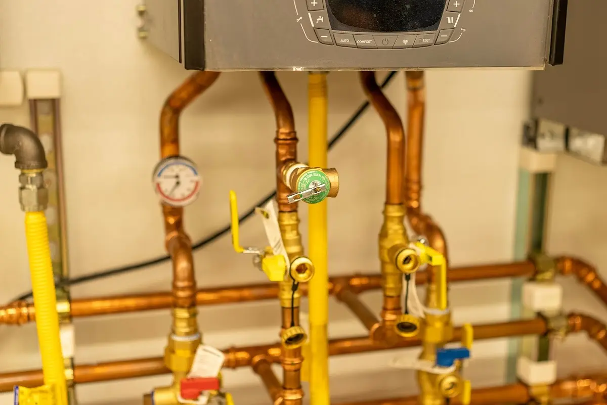 Licensed technician providing Slab Leak Repair for a homeowner in Salem